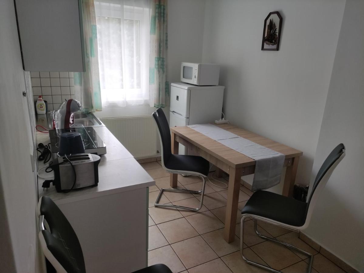 Zsanett Appartement Хевиз Экстерьер фото